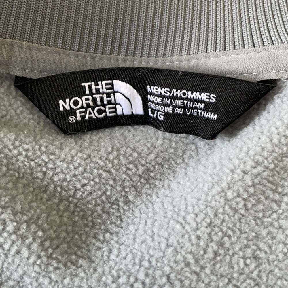North face jacket - Picture 2 of 2